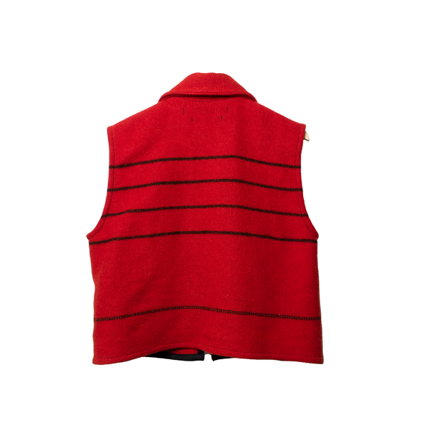 Regenerated blanket vest, red